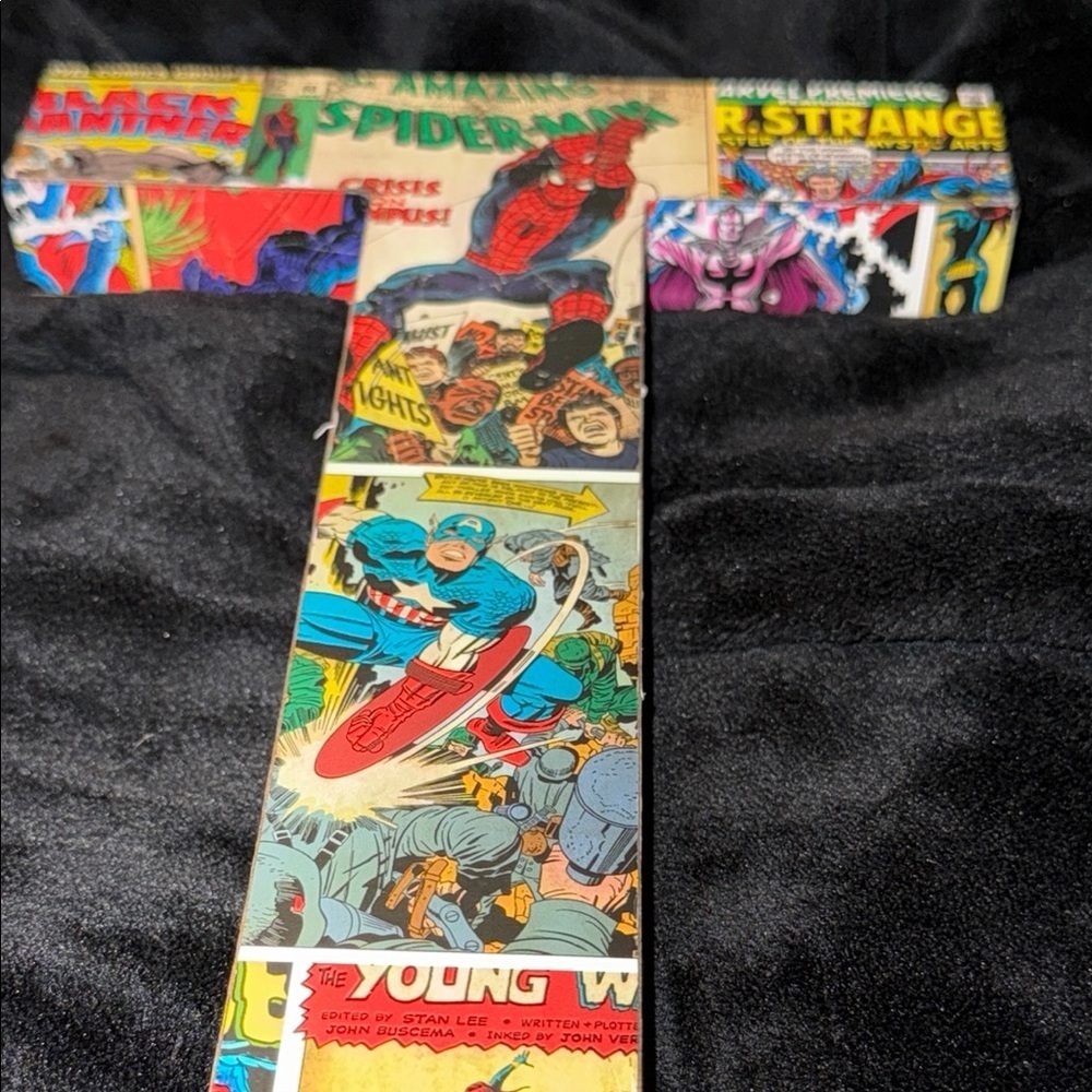 Marvel Comic Wall Hook - Multicolor - Picture 8 of 9